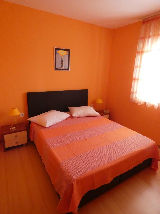 Apartmani Saric Rogoznica Zecevo Exterior photo