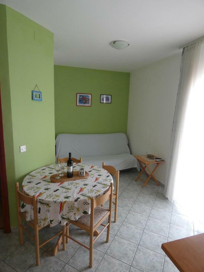 Apartmani Saric Rogoznica Zecevo Exterior photo