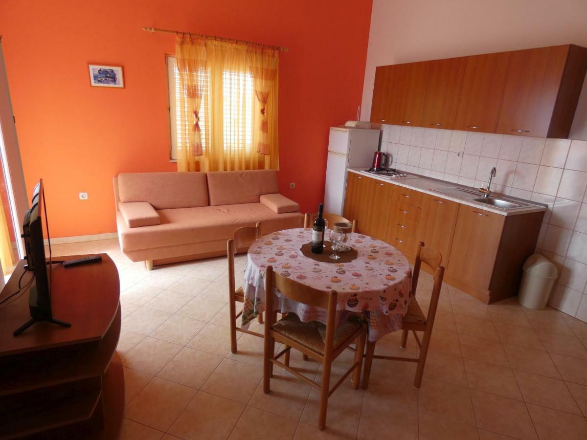 Apartmani Saric Rogoznica Zecevo Exterior photo
