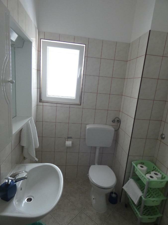 Apartmani Saric Rogoznica Zecevo Exterior photo